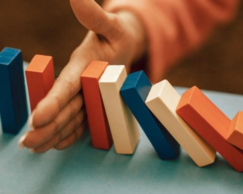 INCIDENT MANAGEMENT IN SECURITY RISK MANAGEMENT  